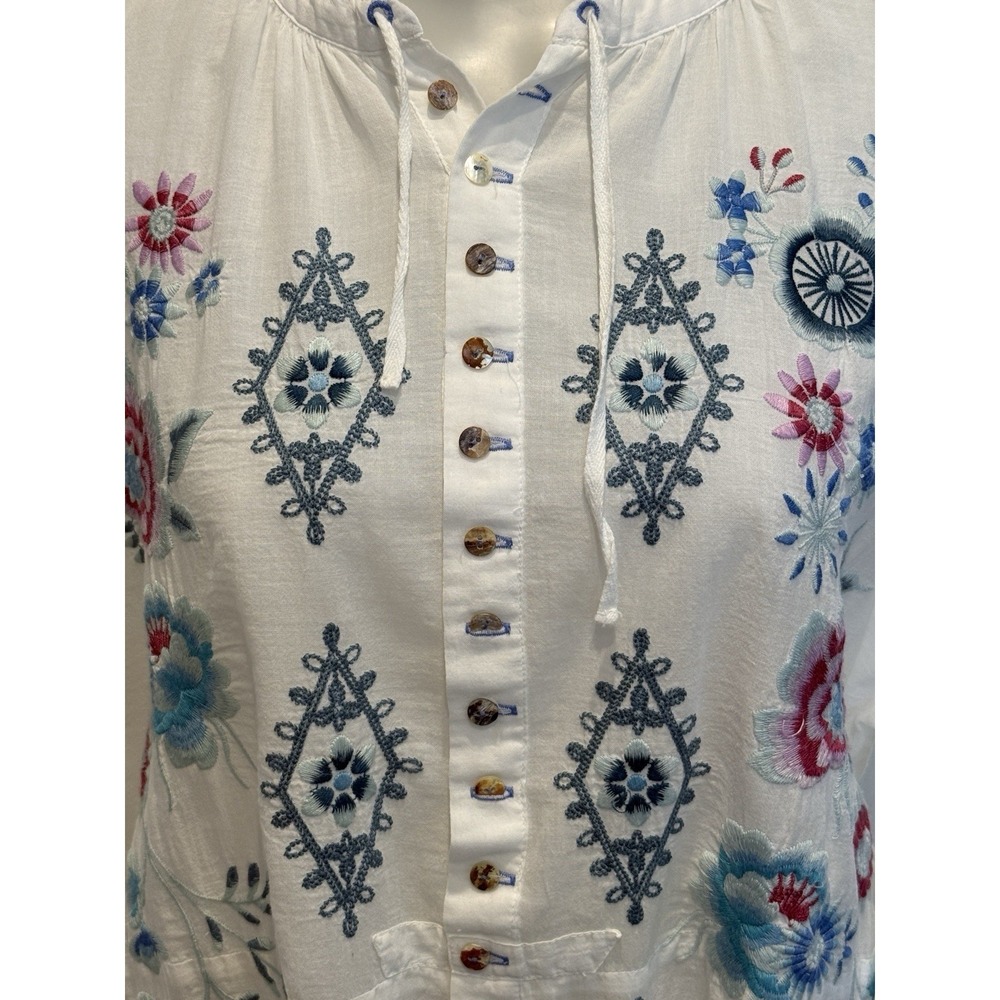 Johnny Was 3J Workshop White Embroidered Boho Tunic Women's L Fairy Festival - Picture 2 of 9